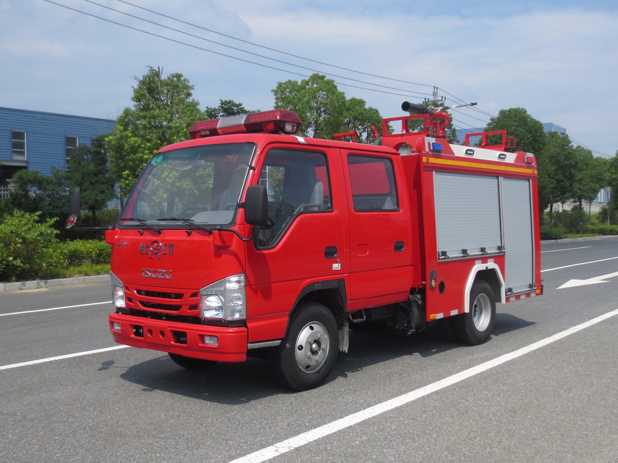 藍牌1噸五十鈴泡沫消防車