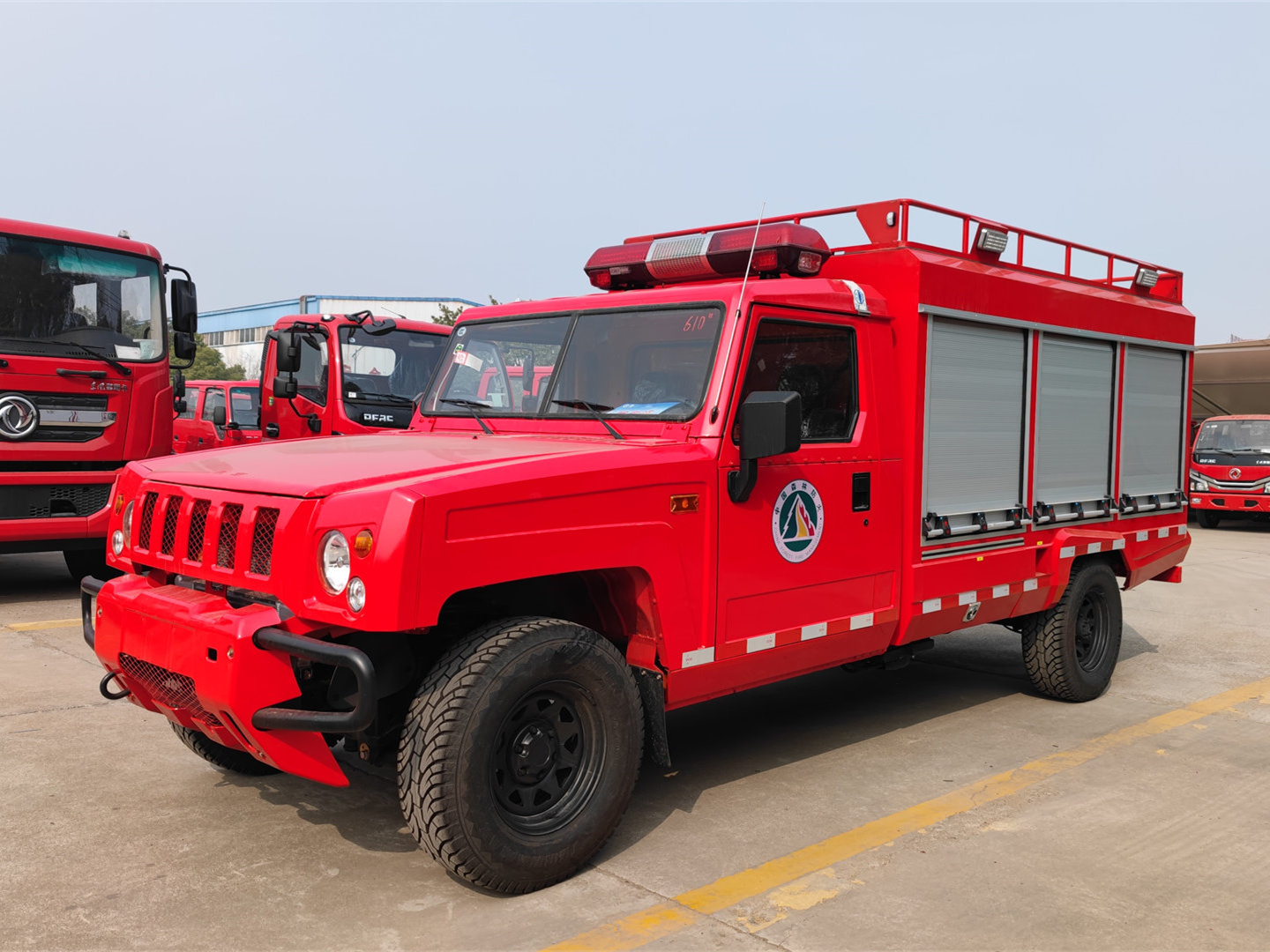 四驅(qū)勇士器材消防車